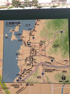 松山周辺のマップ。愛媛県の中でも北西部にあります。愛媛県出身の人によると、県内でも南北では文化が違うそうです。やっぱりねー。